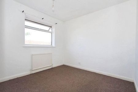 3 bed end of terrace house to rent in NE3 - Photo 5