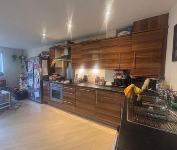 4 bedroom terraced house to rent - Photo 5