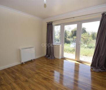 1 bedroom bungalow to rent - Photo 2