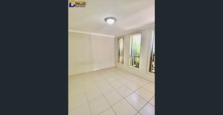 Spacious Villa - Parliament Road - Photo 3