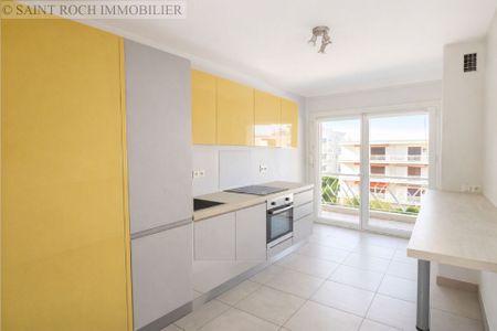 Location Appartement 1 pièce 74m² NICE 06000 - Photo 4