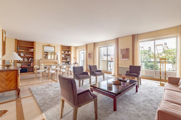 Appartement à louer rue Soyer, Neuilly-sur-Seine 92 - Photo 1