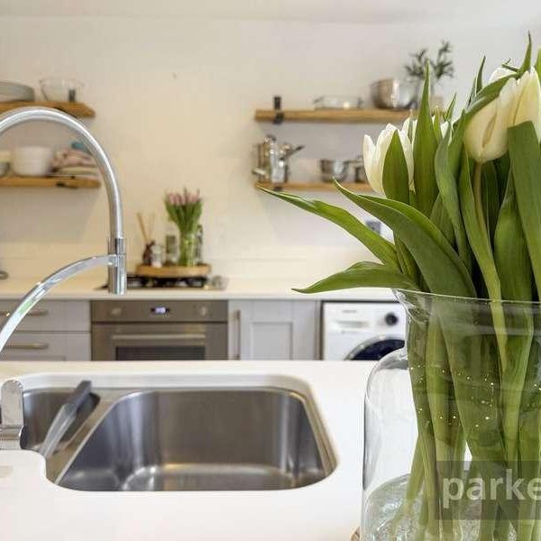 Eynsham, Witney, Oxfordshire, OX29 - Photo 1