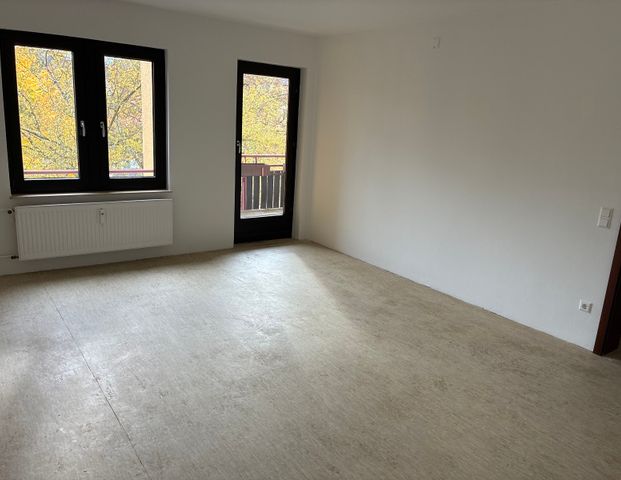 Schicke 2-Zimmer-Wohnung mit Balkon - WBS mit 60m² erforderlich // 2.OG , Mitte - Foto 1