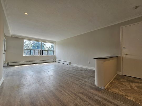 For Lease - 18 Fraserwood Avenue Unit# 5, Toronto, Ontario - Photo 1