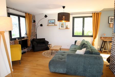 Maison T5 OULLINS PIERRE BENITE à louer - Photo 3