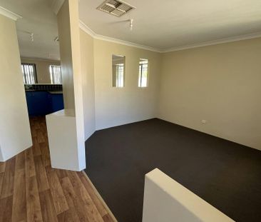 CLOSE TO SCHOOLS & SPORTS CENTRE, LARGE BACK YARD! - Photo 1