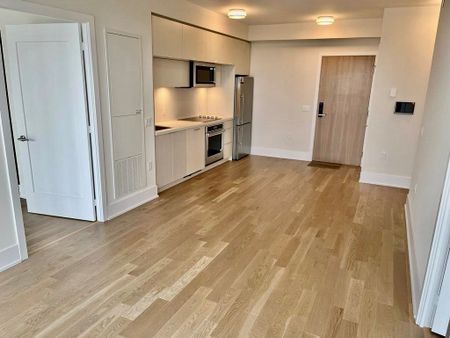 For Lease - 585 Bloor Street Unit# 4321, Toronto, Ontario - Photo 3