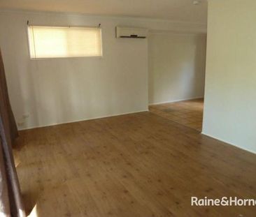 FAMILY HOME IN CENTRAL LOCATION - BREAK LEASE - RENT WILL INCREASE ... - Photo 3