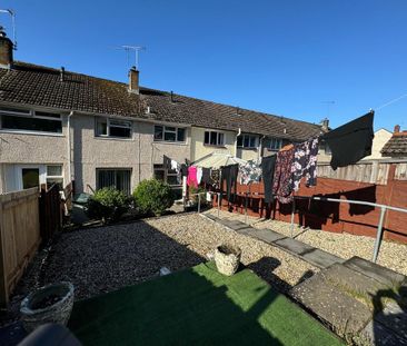 3 bedroom terraced house to rent - Photo 2