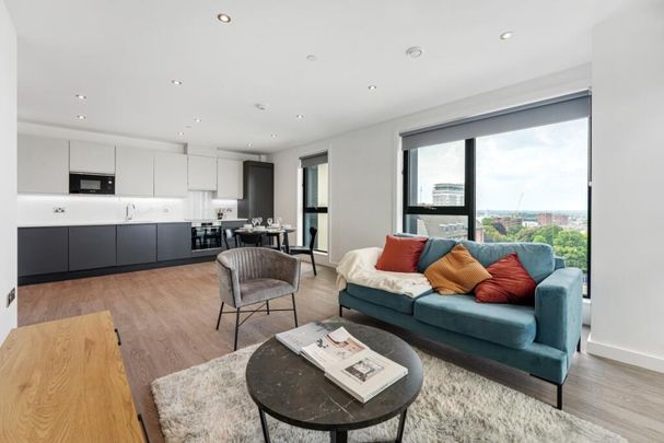 3 bedroom apartment to rent - Photo 1