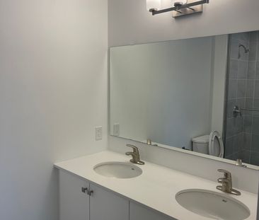 For Lease - 19B West Street Unit# 407, Kawartha Lakes, Ontario - Photo 2