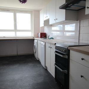 Two Fully Furnished Double Bedrooms Available – Battersea, SW11 - Photo 3