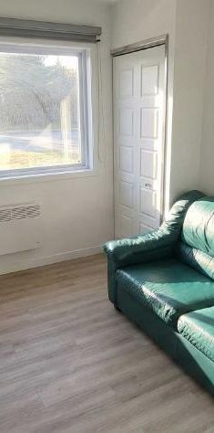 4 1/2 au dernier étage côté sud, construction récente - Photo 1