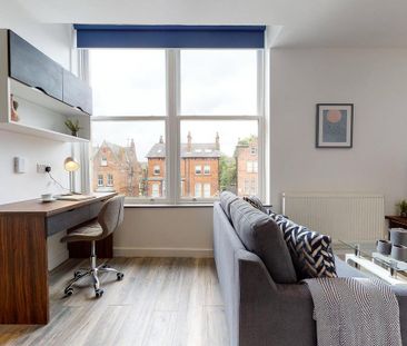 Studio to rent - Photo 2