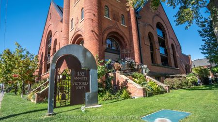 Victoria Lofts , #201 - Photo 2