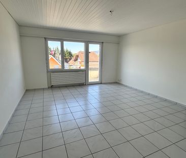 Grosszügige 3.5 Zimmer Dachgeschosswohnung - Photo 1