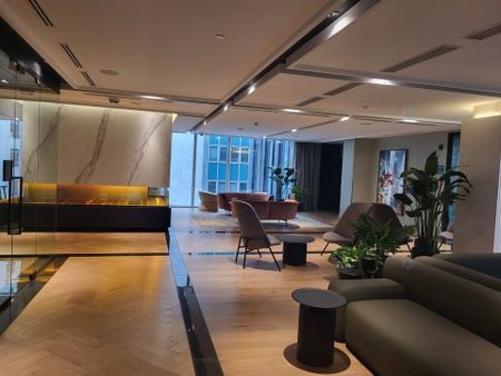 Unit 3401: Entire unit - Photo 2