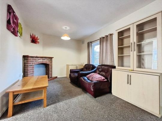 Harry Barber Close, NR5 9DY - Photo 1