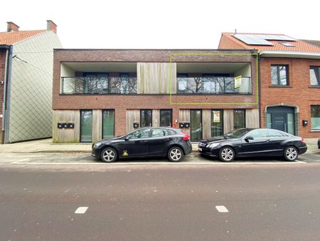 GEZELLIG APPARTEMENT IN HARTJE ROESELARE VOORZIEN VAN ALLE COMFORT! - Foto 3