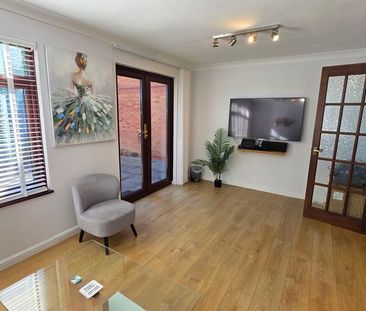 Swallowfield, Peterborough - Photo 1
