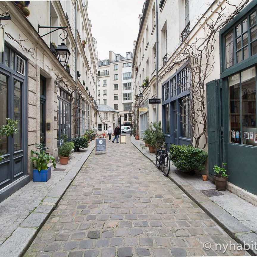 Logement à Paris, Location meublée - Photo 1