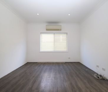 Renovated Two Bedroom Home - Photo 4
