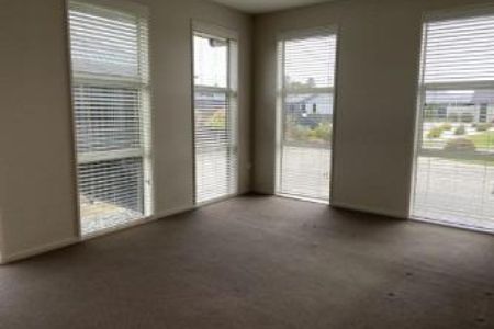 86 Hoffman Court, Waikiwi - Photo 3