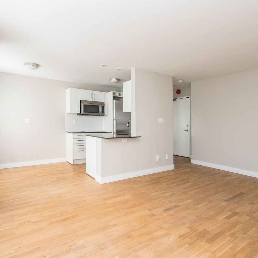 95 Jameson Avenue - Photo 1