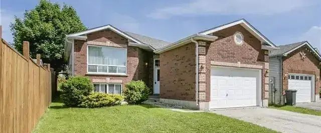 Emms 332 | 332 Emms, Barrie - Photo 1
