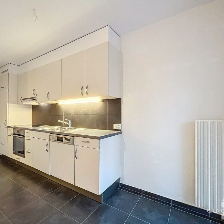 Agréable appartement de 3 pièces au 1er étage proche du centre ville - Photo 1