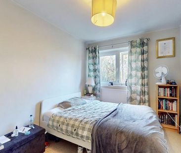 5 bedroom terraced house to rent - Photo 3