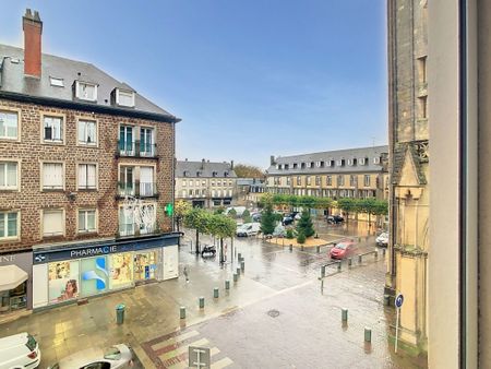 Location Appartement 4 pièces 91m² COUTANCES 50200 - Photo 5