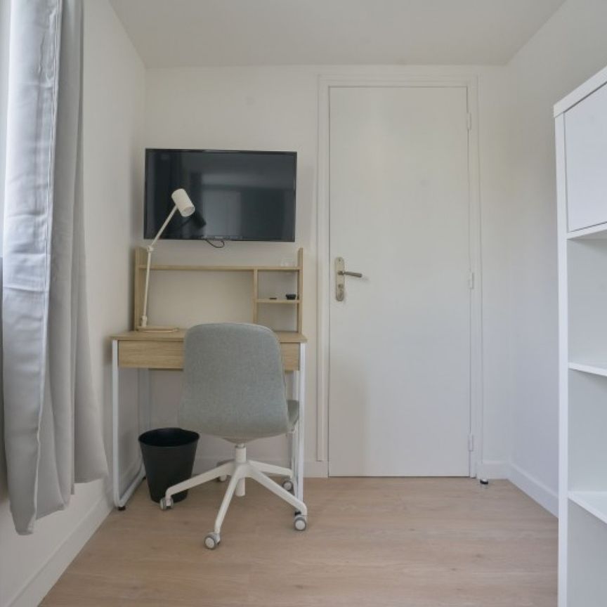FLAMENT REBOUX Roommate 6 Bedrooms at Lambersart - Photo 1