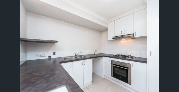 13C Burney Court, Kardinya, WA 6163 - Photo 1