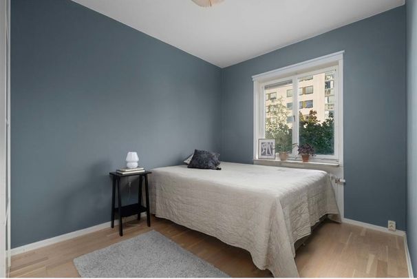 Storsjövägen, Årsta - Photo 1