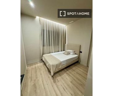 2 room luxury Flat for rent in Santa Coloma de Gramenet, Catalonia - Photo 1