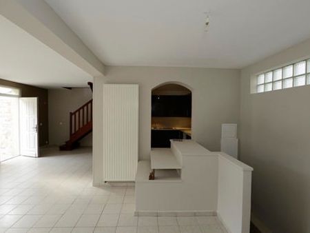 COURBEVOIE PROCHE TRAMWAY - Courbevoie - Photo 2