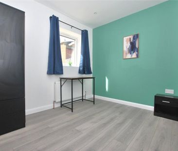 1 bedroom house of multiple occupation to rent - Photo 6