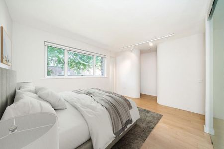 5 bedroom terraced house to rent - Photo 4