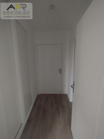 Location Appartement 2 pièces 43m² - Photo 2