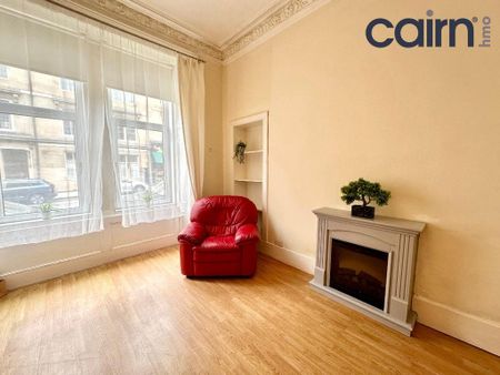 3 bedroom flat to rent - Photo 2