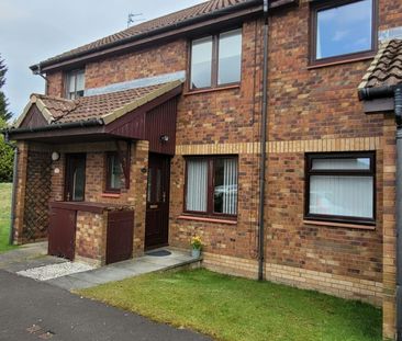 Flat to rent on - Photo 1