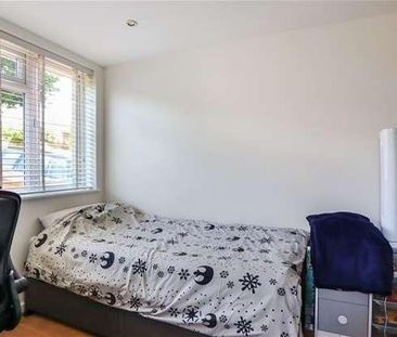 Farm Close, Harpenden, AL5 - Photo 5