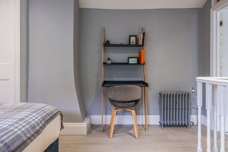 3 bedroom terraced to rent Little Western Street, Brighton & Hove - Photo 2