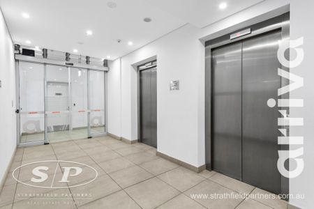 Arriva Strathfield | Huge Luxury 2 Bedroom Apartment - Photo 2