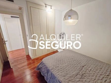 Piso en alquiler en Centro - Foto 3