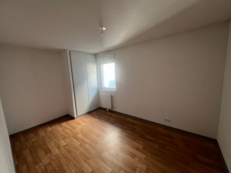 Location - Appartement T3 - 65 m² - Hérimoncourt - Photo 3