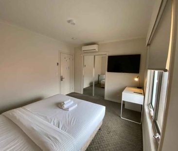 Room 9 (Non Ensuite) - Photo 2