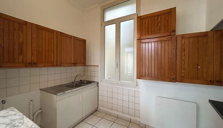 Appartement 3 pièces 54m2 REIMS 730 euros - Photo 5